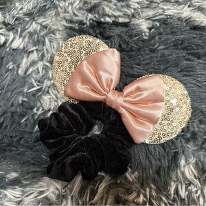 Sparkly mini mouse ears scrunchie hair tie